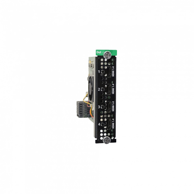 Eine schwarze elektronische Platine mit mehreren Anschlüssen und beschrifteten Abschnitten, darunter „IN“ und „OUT“. An der Seite sind Drähte sichtbar. Die Platine ist vor einem schlichten hellen Hintergrund fotografiert.