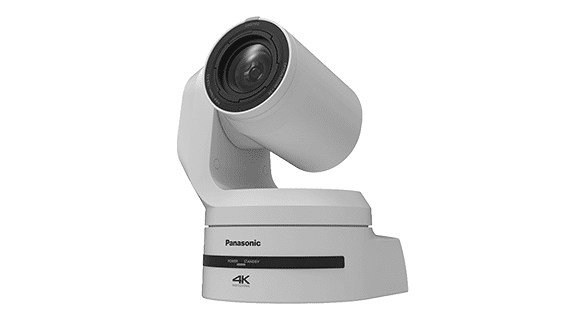 Eine weiße PTZ-Kamera von Panasonic für Videokonferenzen und -übertragungen. Sie verfügt über ein zylindrisches Linsengehäuse auf einem drehbaren Sockel. Auf der Vorderseite ist „4K“ aufgedruckt, was auf die Fähigkeit zur hohen Auflösung hinweist.